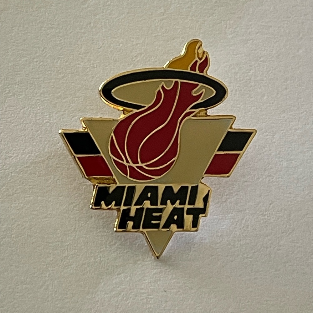 Miami Heat Lapel Pin 1992